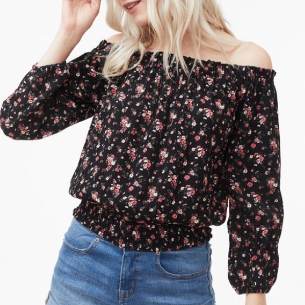 Long Sleeve Floral Off-The-Shoulder Crop Top